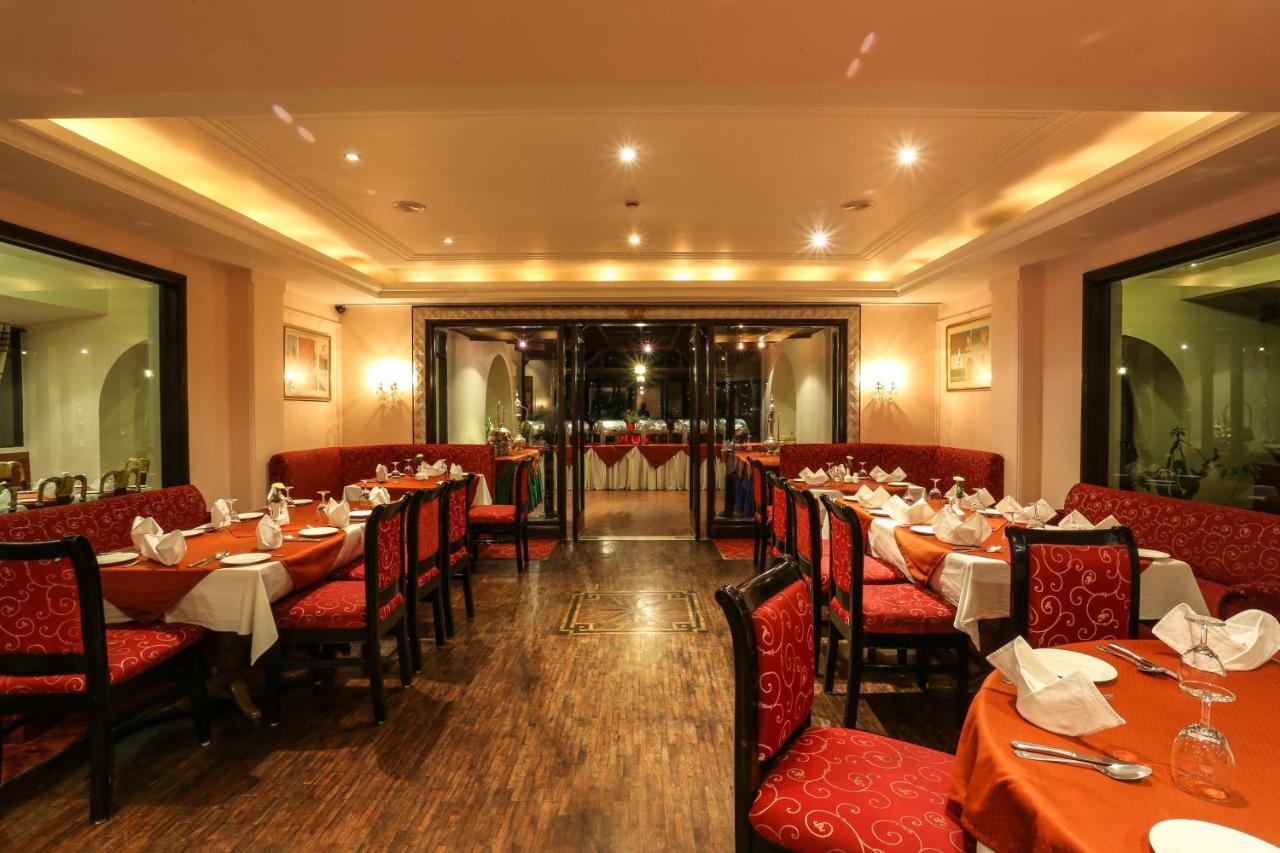Grand Hotel Kathmandu Catmandu Exterior foto