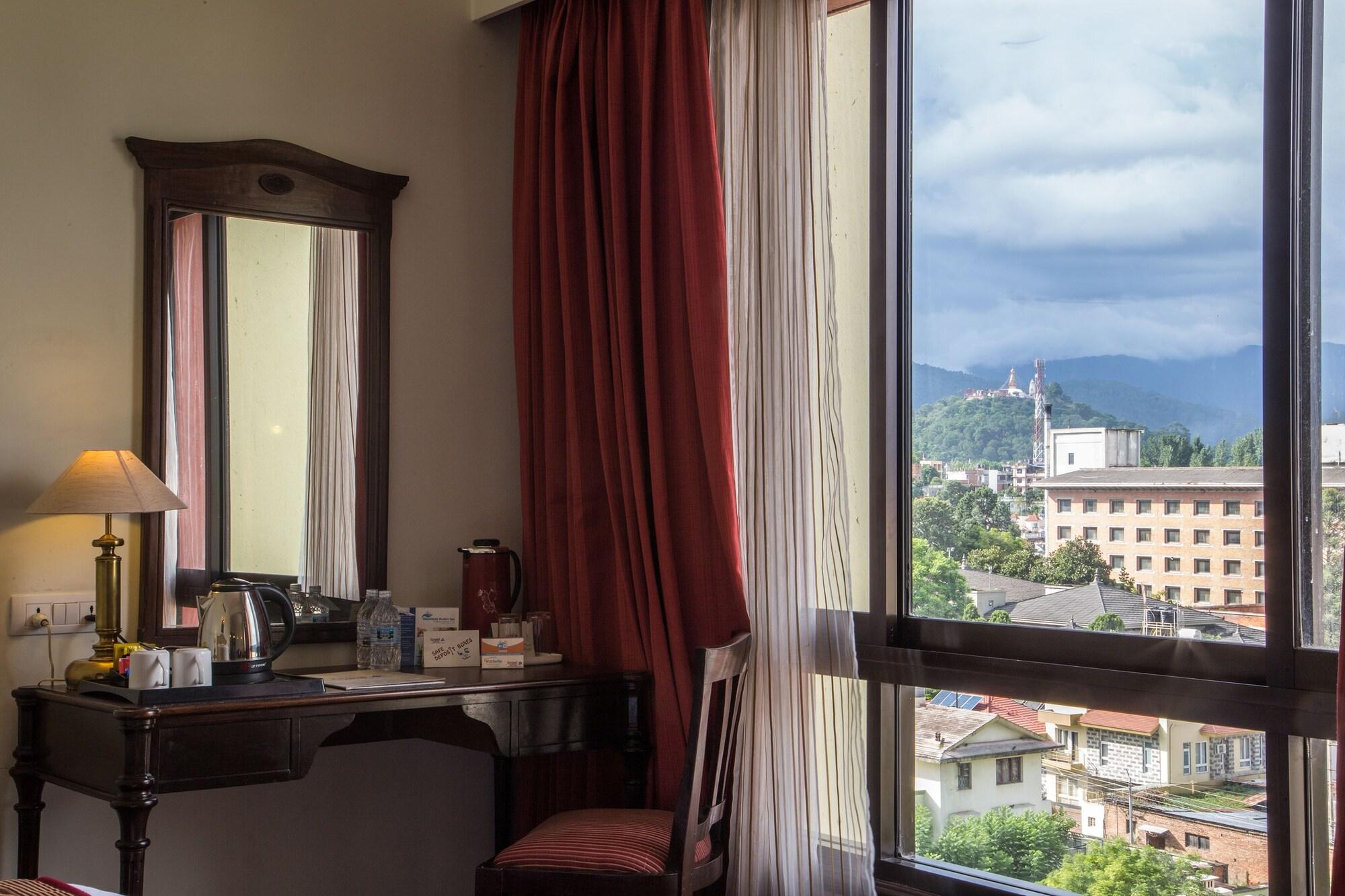 Grand Hotel Kathmandu Catmandu Exterior foto