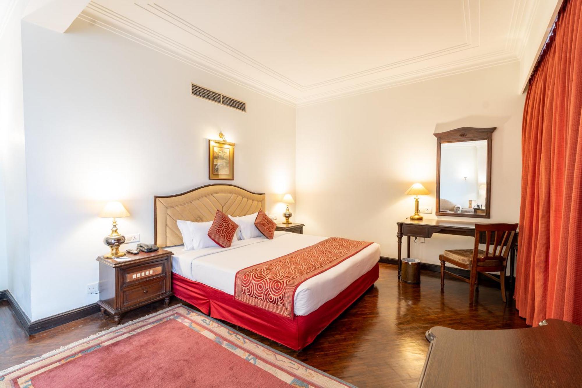 Grand Hotel Kathmandu Catmandu Exterior foto