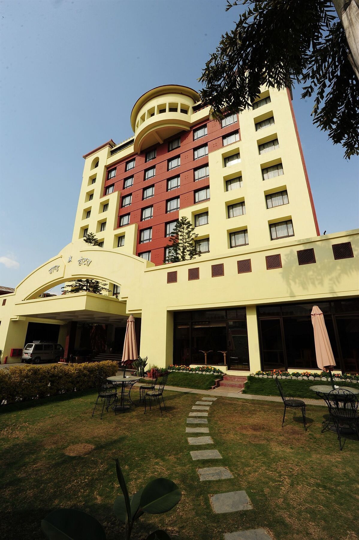 Grand Hotel Kathmandu Catmandu Exterior foto